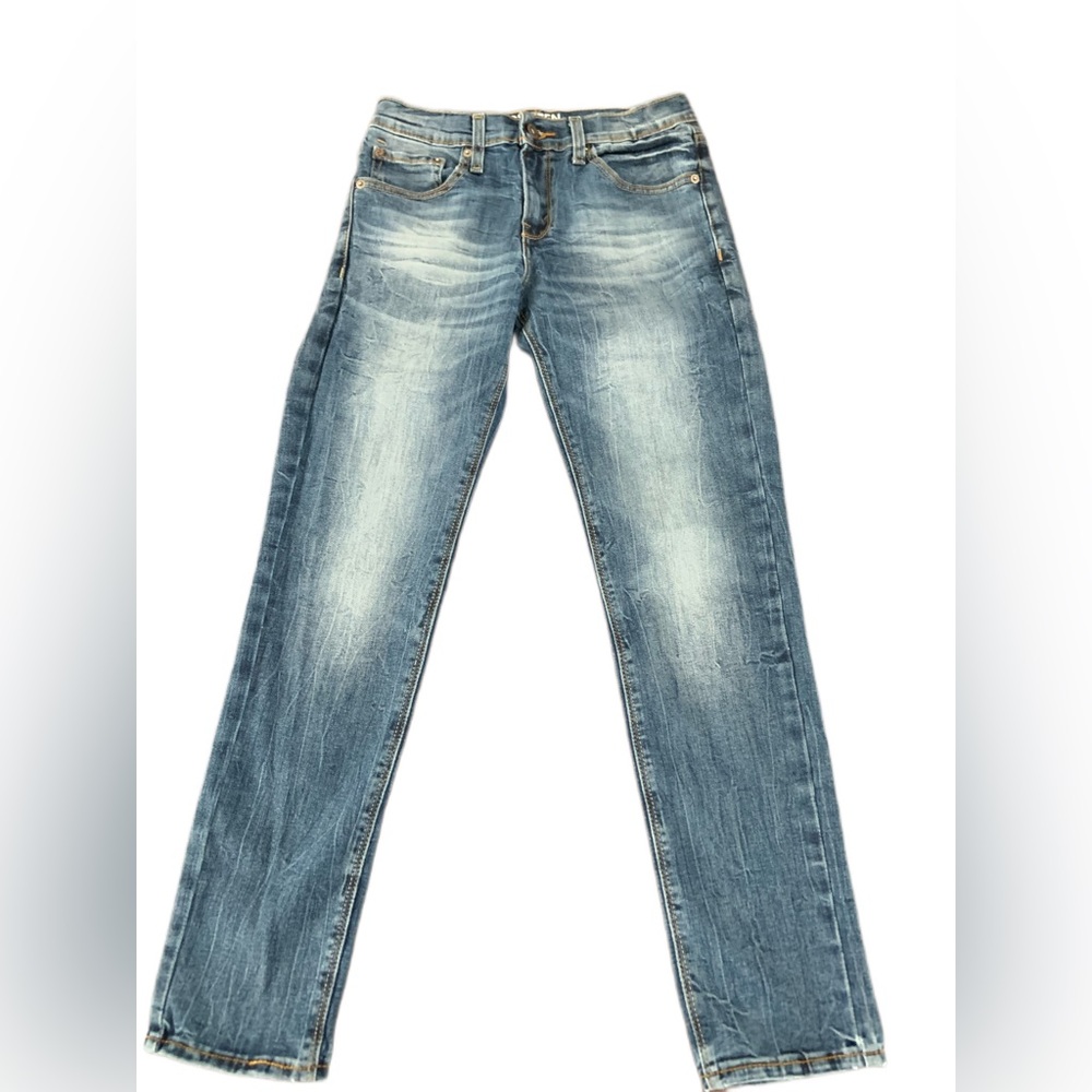 DENIZEN from Levi’s Jeans